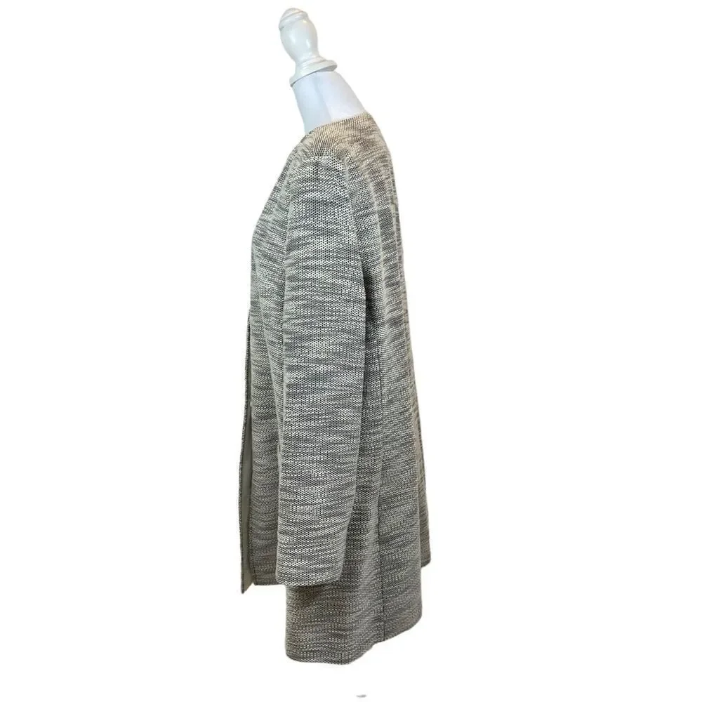 Tahari Brand Black and White Topper Jacket Collarless‎ Size XL